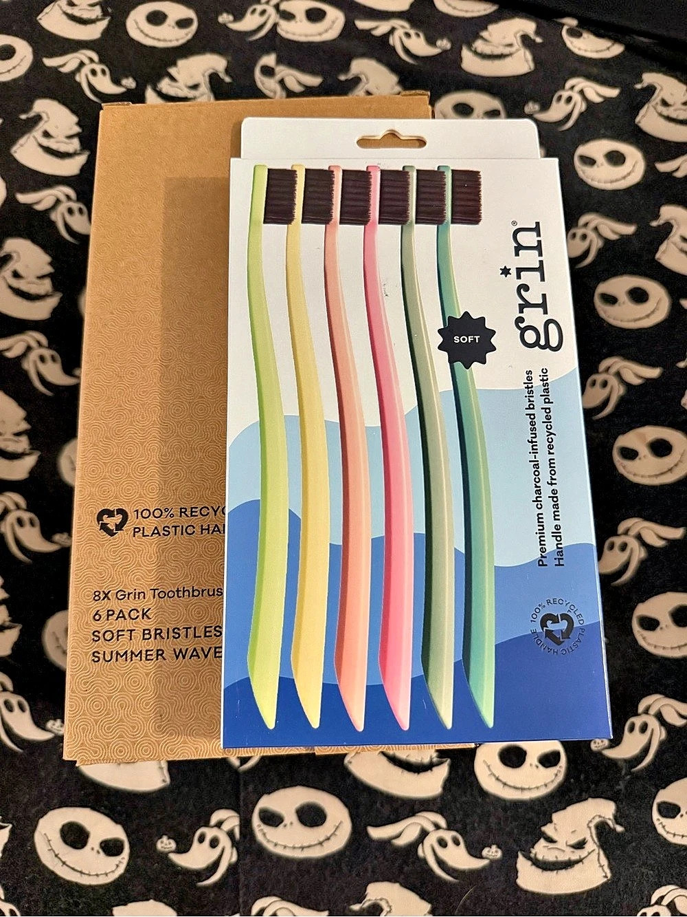 (8) Grin Soft Bristle Toothbrushes 6 Pack